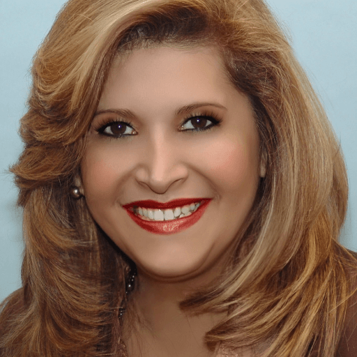 Annabella Salazar headshot