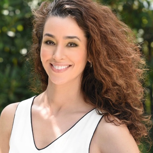 Susan Dean headshot